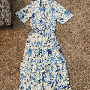 NWT. H & M Maxi Dress